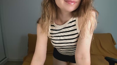 miax_desire live cam on Cam4