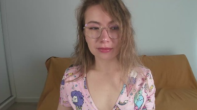 miax_desire live cam on Cam4