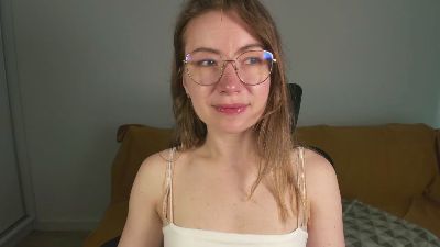 miax_desire live cam on Cam4