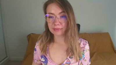 miax_desire live cam on Cam4