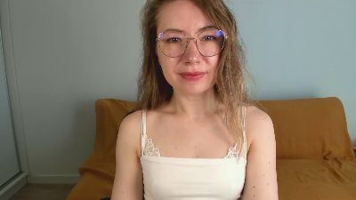miax_desire live cam on Cam4