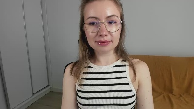 miax_desire live cam on Cam4