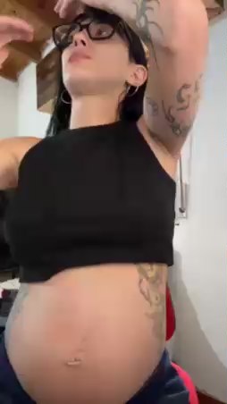 mica88xxx live cam on Cam4