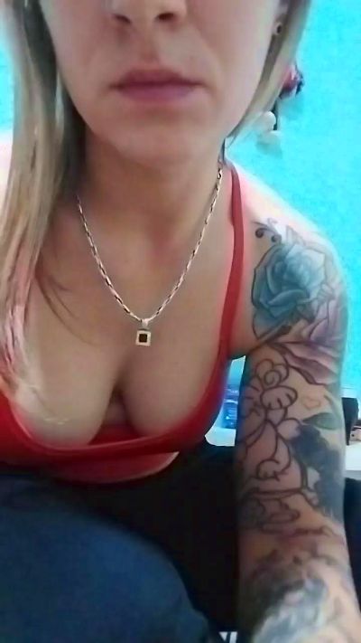 micaela91 live cam on Cam4