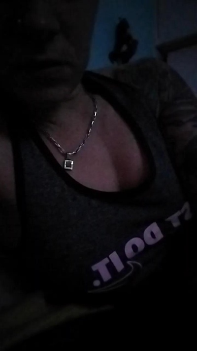 micaela91 live cam on Cam4