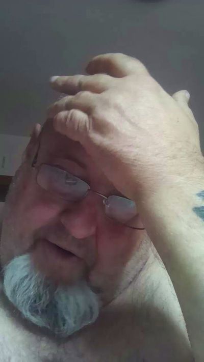 micha335 live cam on Cam4