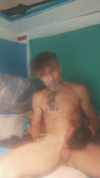 michalmagiczny live cam on Cam4