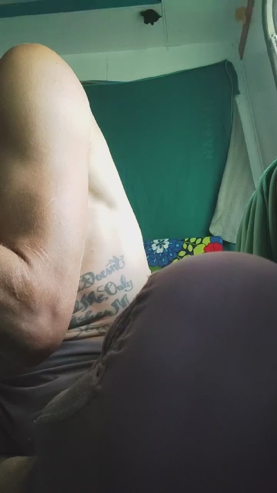 michalmagiczny live cam on Cam4