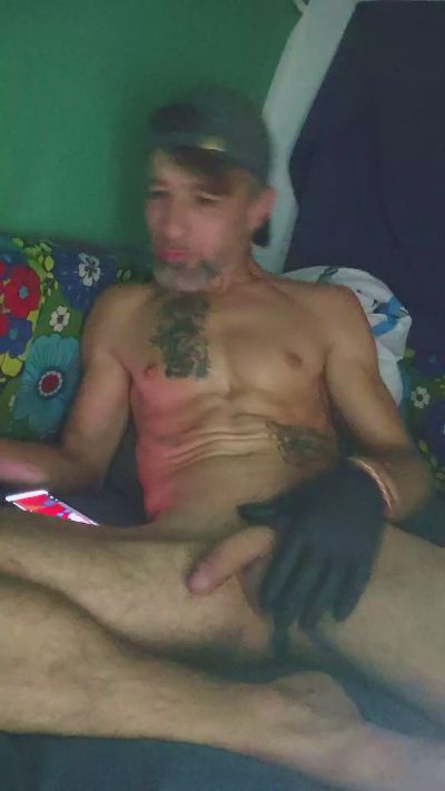 michalmagiczny live cam on Cam4