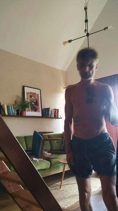 michalmagiczny live cam on Cam4