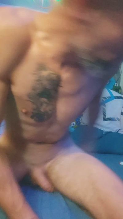 michalmagiczny live cam on Cam4