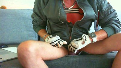 michamucgay live cam on Cam4