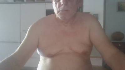 michel750000 live cam on Cam4