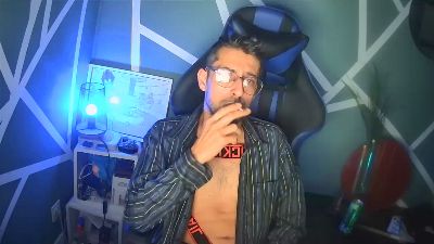 michel918 live cam on Cam4