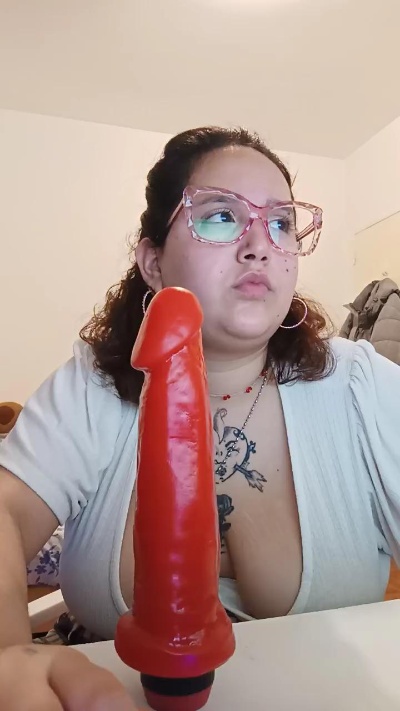 michellee__ live cam on Cam4