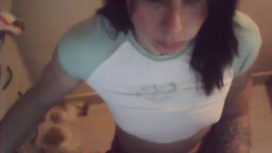 michellepaz live cam on Cam4