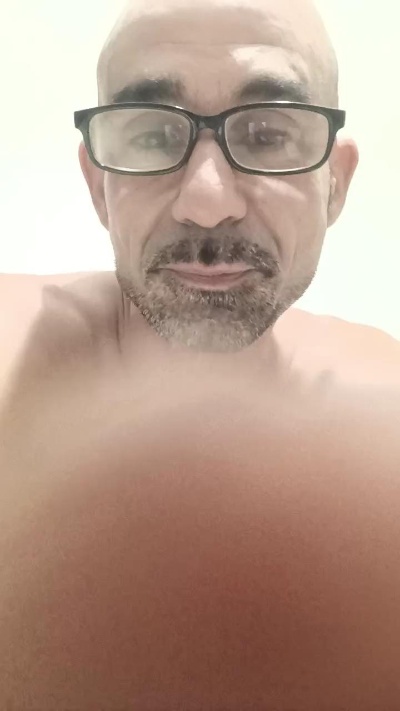 micka3043 live cam on Cam4