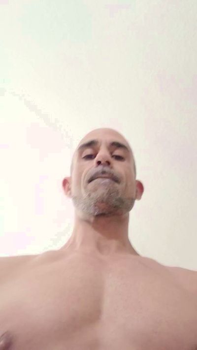 micka3043 live cam on Cam4