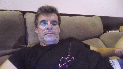 mickjota live cam on Cam4