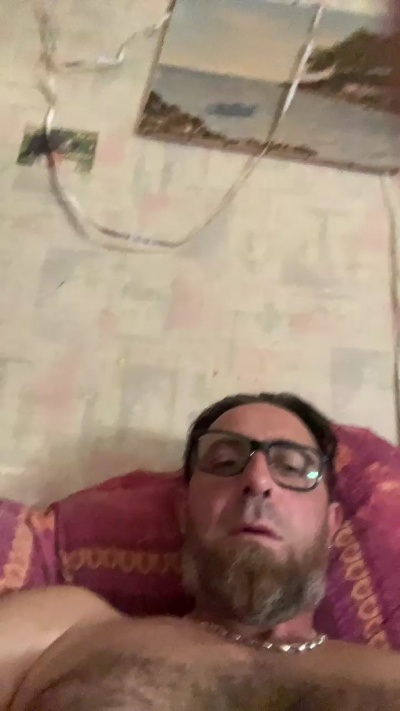mickmouch live cam on Cam4