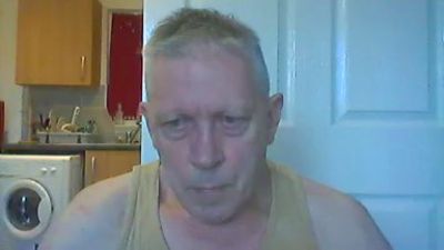 middleman52 live cam on Cam4