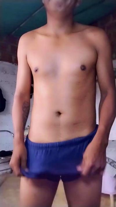 miguel1720 live cam on Cam4