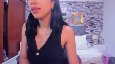 miiaabloom live cam on Cam4