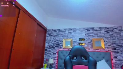 miiaabloom live cam on Cam4