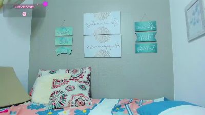 miiaabloom live cam on Cam4