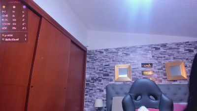 miiaabloom live cam on Cam4