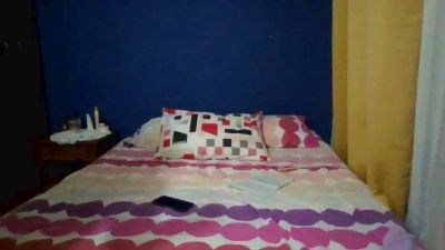 miiaabloom live cam on Cam4