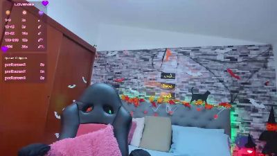 miiaabloom live cam on Cam4