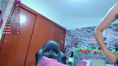 miiaabloom live cam on Cam4