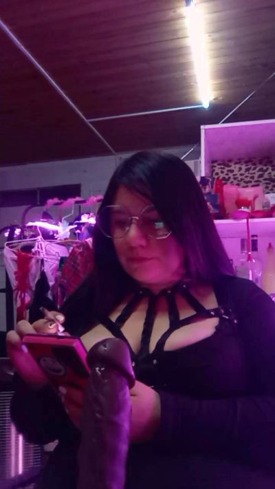 miichellemalv live cam on Cam4