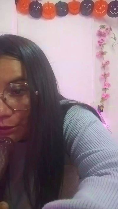 miichellemalv live cam on Cam4