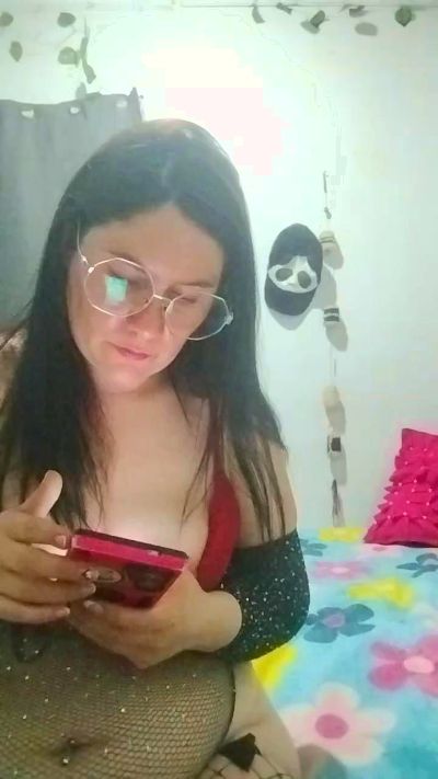 miichellemalv live cam on Cam4