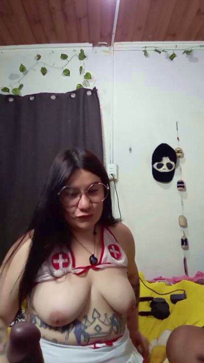 miichellemalv live cam on Cam4