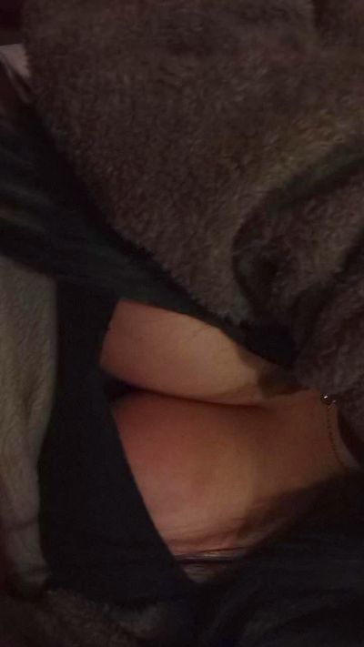 miiiaa4 live cam on Cam4