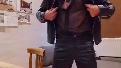 mika59sexy live cam on Cam4