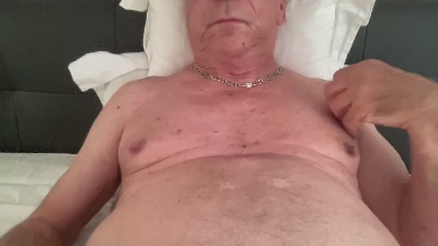 mike062 live cam on Cam4