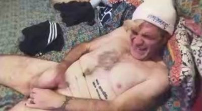 mikeg live cam on Cam4