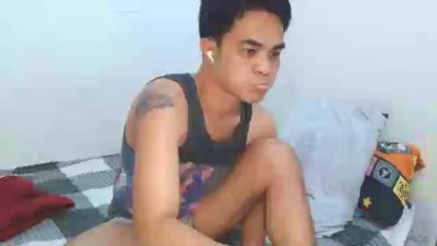 mikhaelfun live cam on Cam4