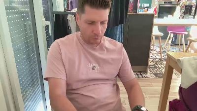 miklp1984 live cam on Cam4