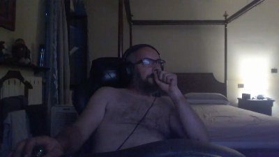 miktrent1 live cam on Cam4