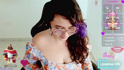 miku_dance live cam on Cam4