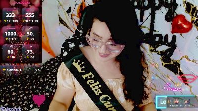 miku_dance live cam on Cam4
