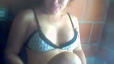 miladiamond live cam on Cam4