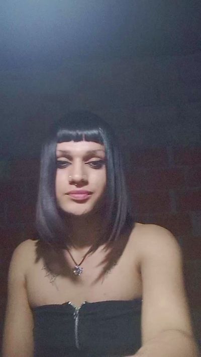milagrosailen21 live cam on Cam4