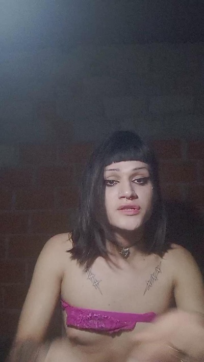 milagrosailen21 live cam on Cam4