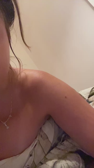 milenasmeraldi live cam on Cam4